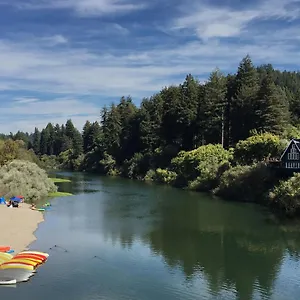 Inn On The Russian River