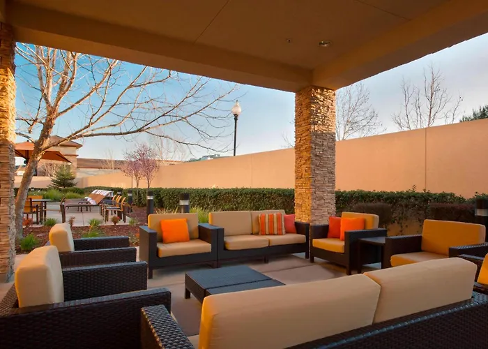 Courtyard By Marriott Sacramento Folsom